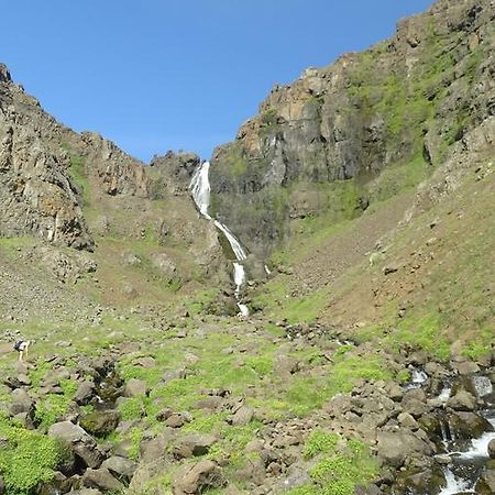 Mithjanes Reykholahrepp Guest House Рейкхолар Екстериор снимка