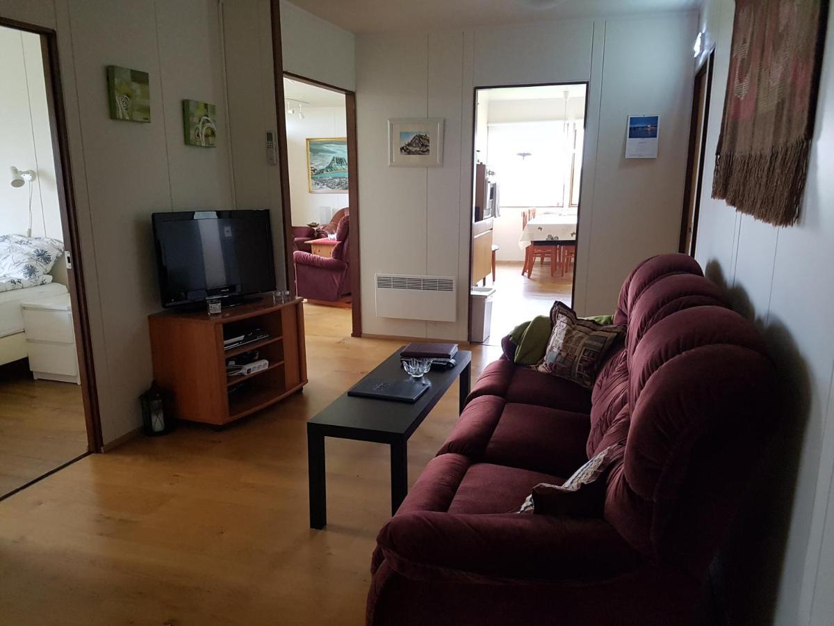 Mithjanes Reykholahrepp Guest House Рейкхолар Екстериор снимка