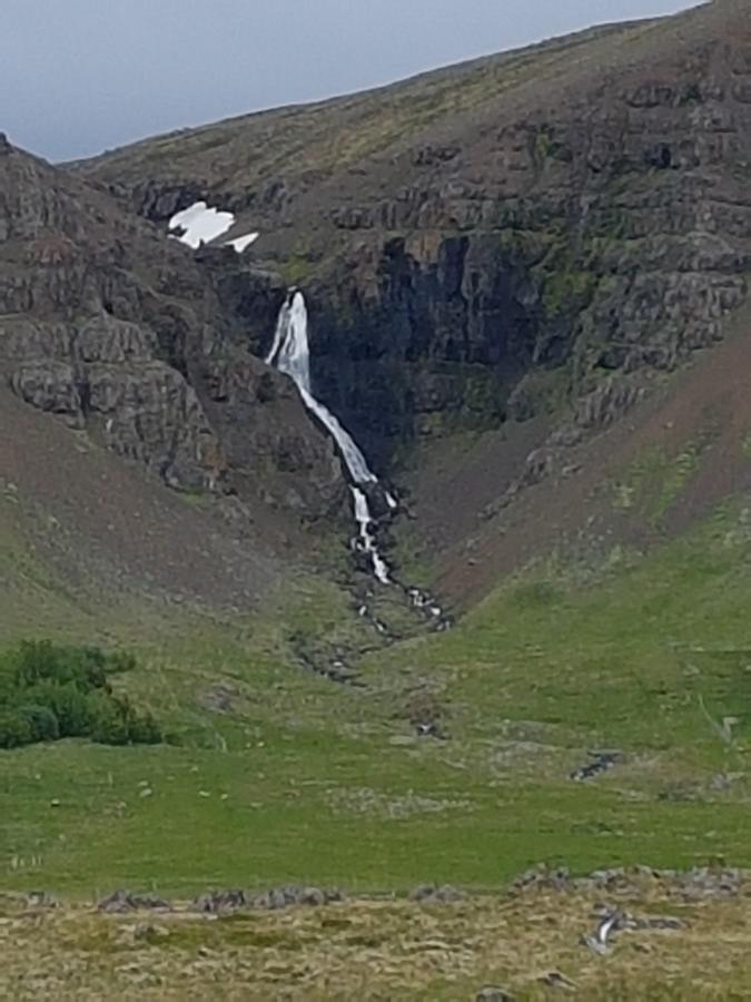 Mithjanes Reykholahrepp Guest House Рейкхолар Екстериор снимка